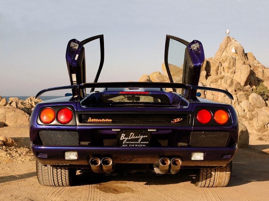  Lamborghini Diablo SV Monterey Edition 1998 года  (фото 2 из 6)